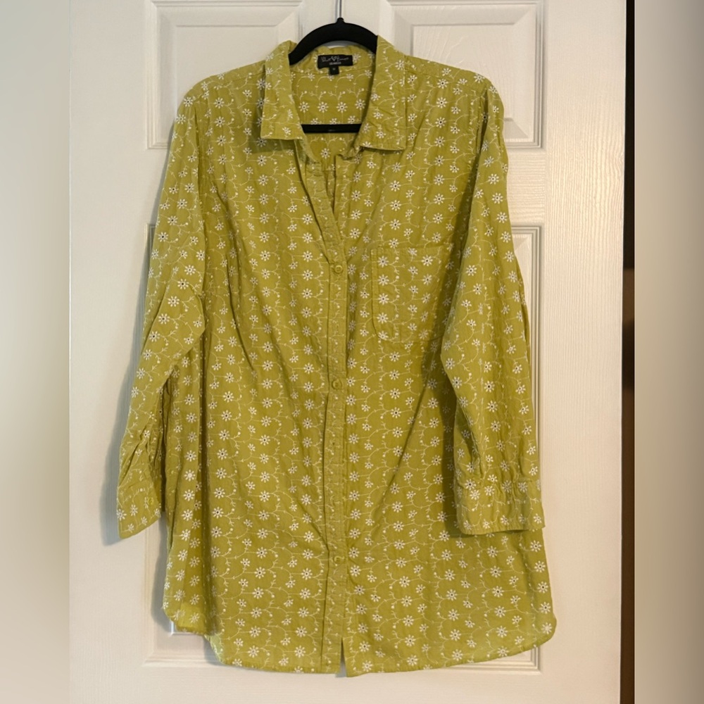 Velvet Heart Olive Green Floral Embroidered Top